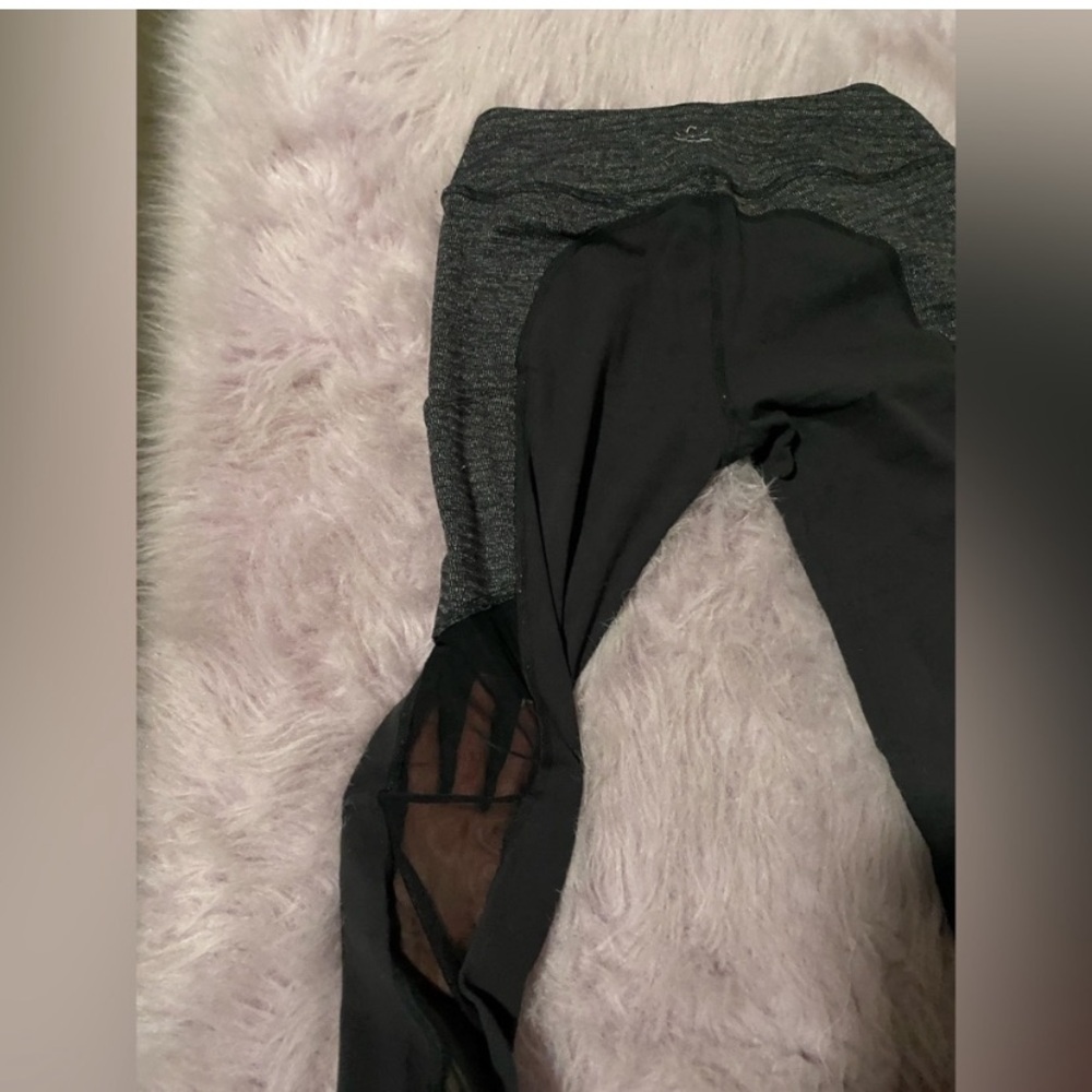 Beyond Yoga Leggings𓃰♫♪ - Picture 17 of 17